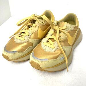 Nike Phoenix Waffle Women's Sneakers Sz 6 FJ1409-700 Wheat Gold/Saturn Gold